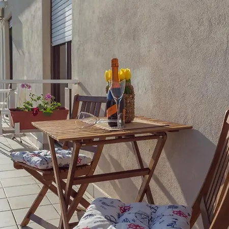 Hedonist - Zf Hvar Apartment *